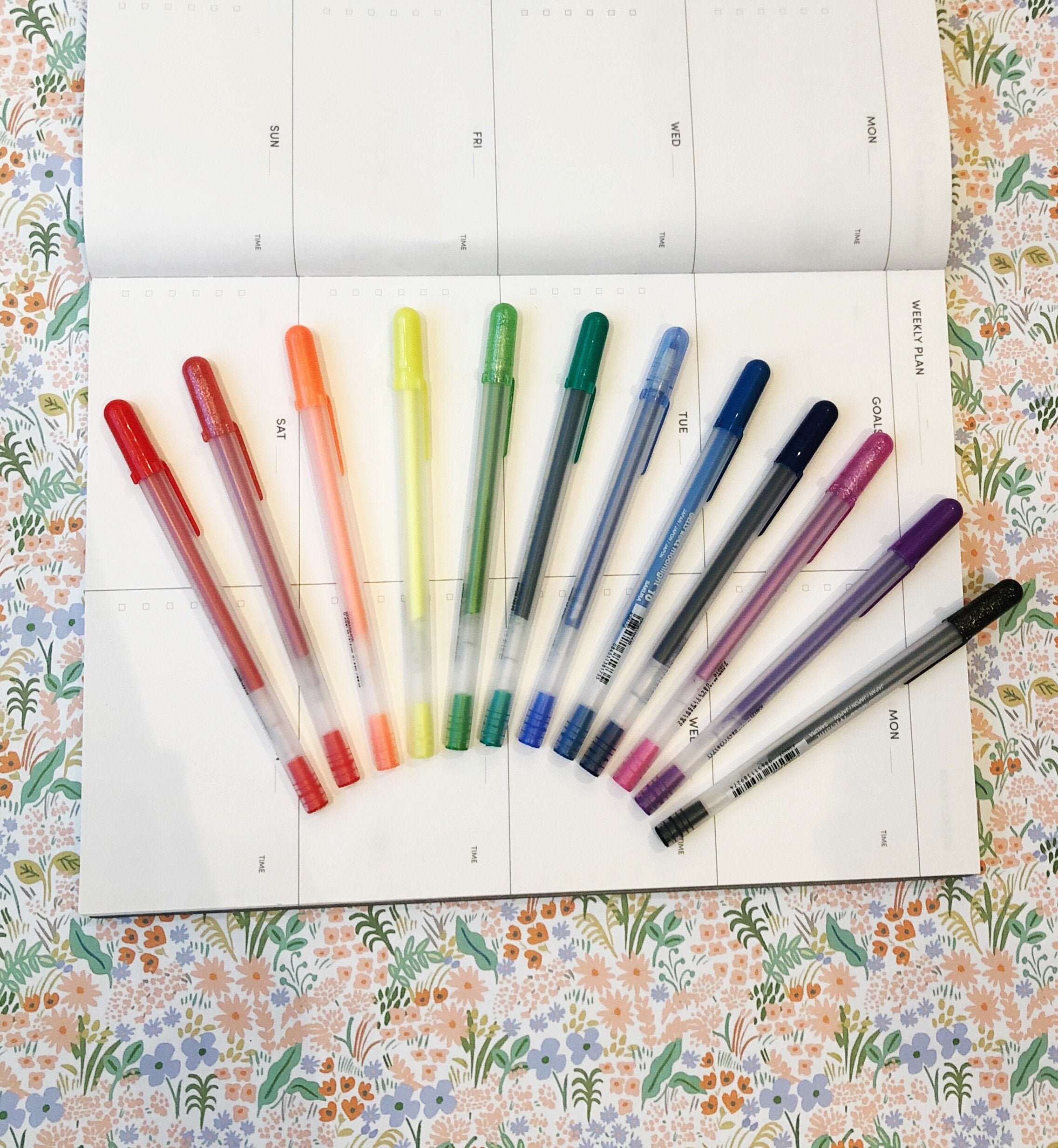 Gelly Roll 10 Pen Rainbow Kit — Terratorie Maps + Goods